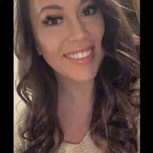 Meet your Posher, Gabby